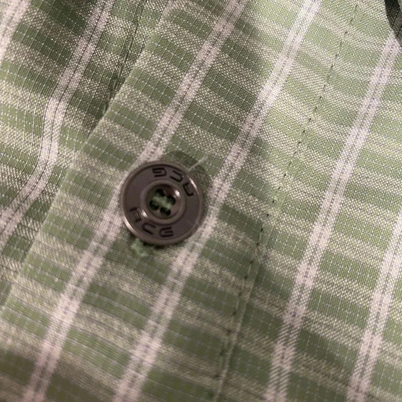 Nike ACG Men Long Sleeve Vented Fishing Hiking Button Up Shirt Size Medium - Picture 4 of 8